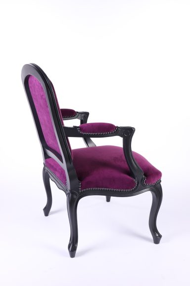 Fauteuil dit: "à la reine"